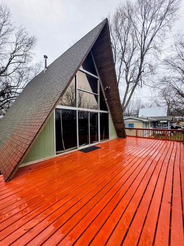 16606 S 1541 Road, Stockton, MO 65785