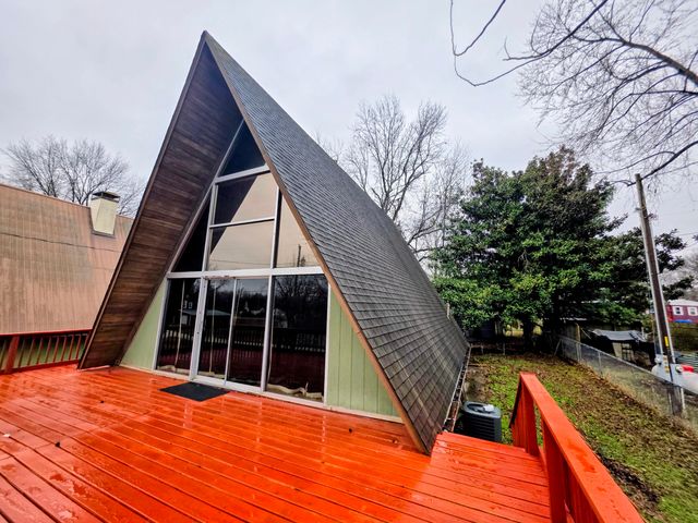 16606 S 1541 Road, Stockton, MO 65785