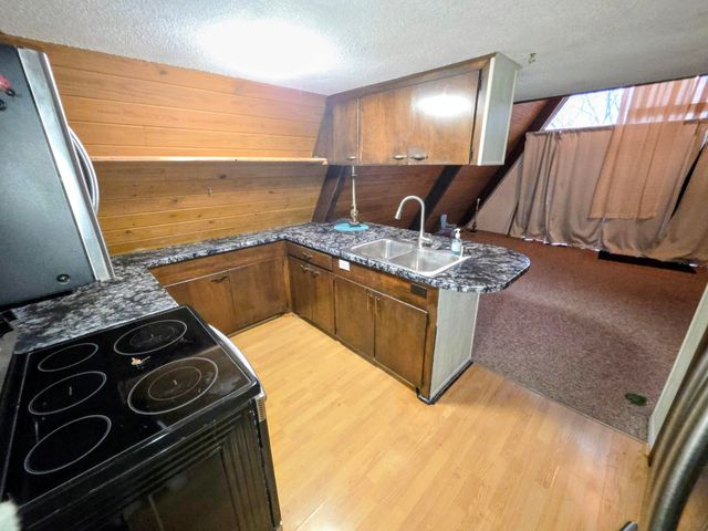 16606 S 1541 Road, Stockton, MO 65785