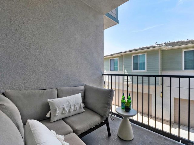 744 Trunorth Circle, Escondido, CA 92026