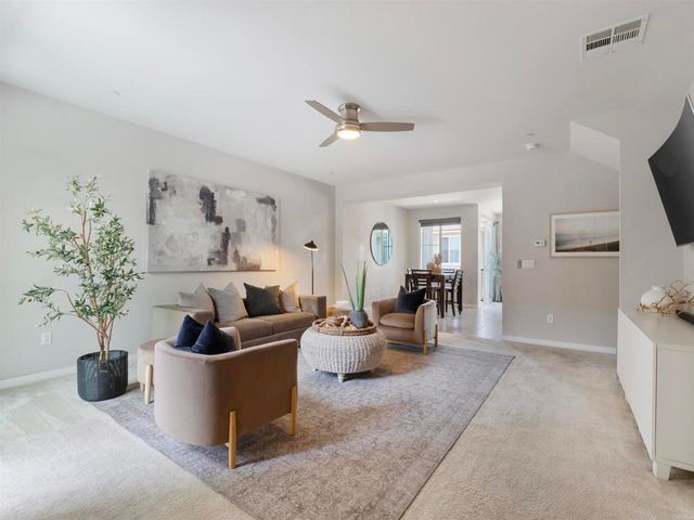 744 Trunorth Circle, Escondido, CA 92026