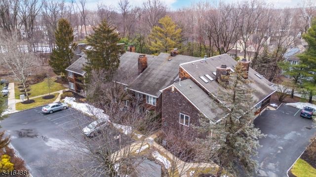 8 Tulip Cres 2D, Little Falls Twp., NJ 07424