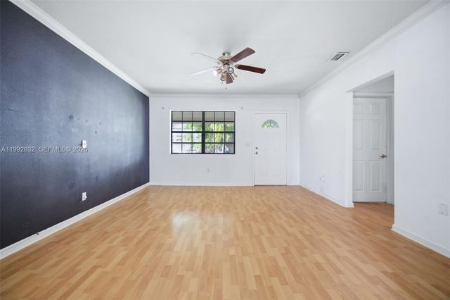 6336 SW 9th Street, West Miami, FL 33144