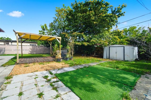 6336 SW 9th Street, West Miami, FL 33144
