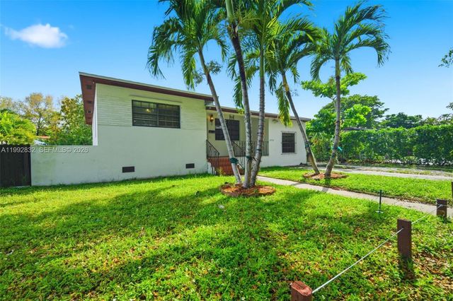 6336 SW 9th Street, West Miami, FL 33144