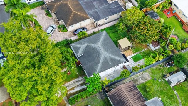 6336 SW 9th Street, West Miami, FL 33144