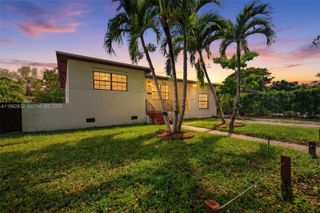 6336 SW 9th Street, West Miami, FL 33144