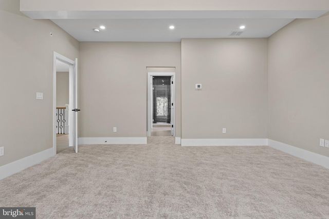 126 YELLOWSTONE RD, Plymouth Meeting, PA 19462