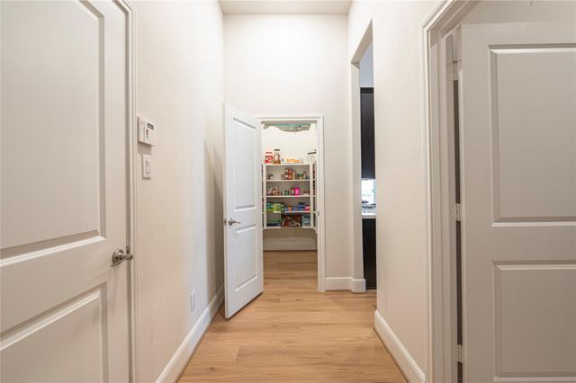 4921 Harbor Brooks Lane, League City, TX 77573