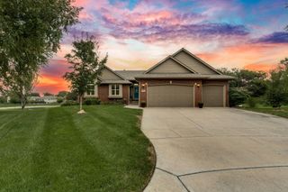 3214 N Pepper Ridge Ct, Wichita, KS 67205
