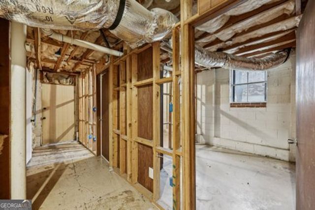 2562 Farley Street, East Point, GA 30344