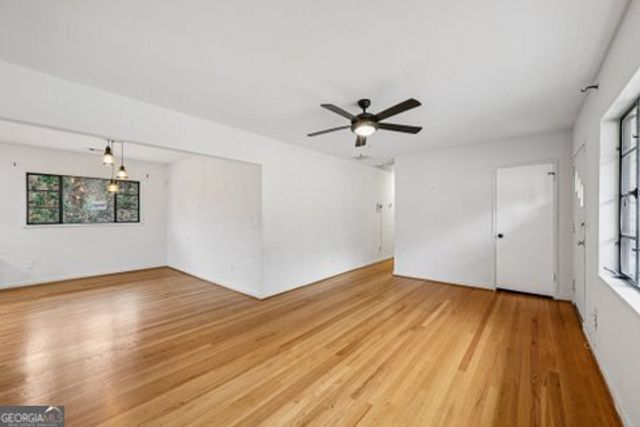 2562 Farley Street, East Point, GA 30344