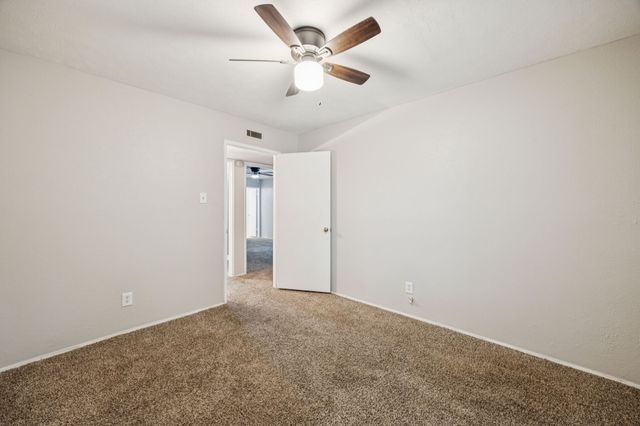 317 E Grenoble Drive, Grand Prairie, TX 75052