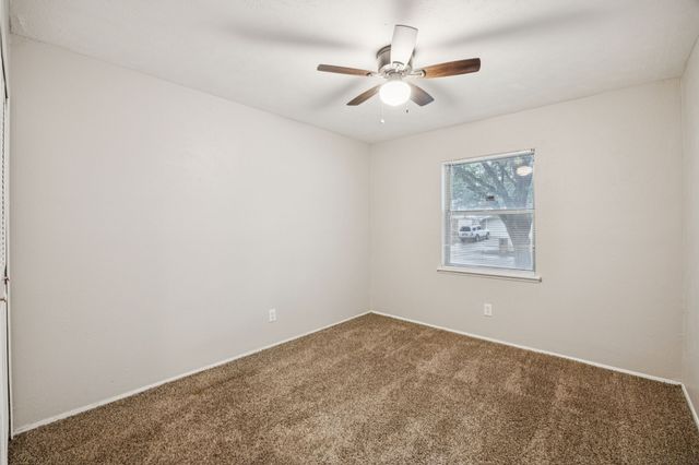 317 E Grenoble Drive, Grand Prairie, TX 75052