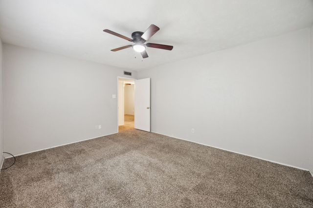 317 E Grenoble Drive, Grand Prairie, TX 75052