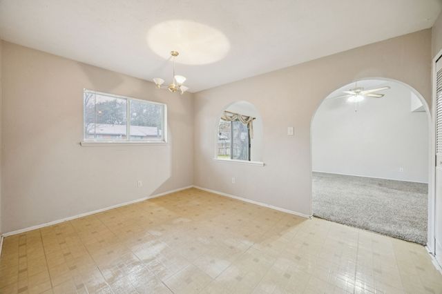 317 E Grenoble Drive, Grand Prairie, TX 75052