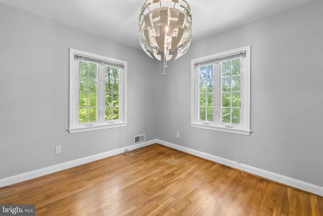 9112 GRIST MILL RD, Alexandria, VA 22309