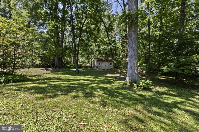 9112 GRIST MILL RD, Alexandria, VA 22309