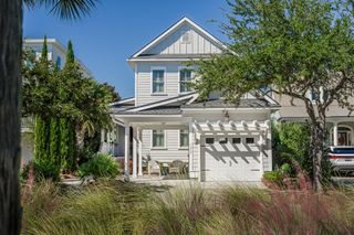 1607 Paradise Lake Drive, Mount Pleasant, SC 29464