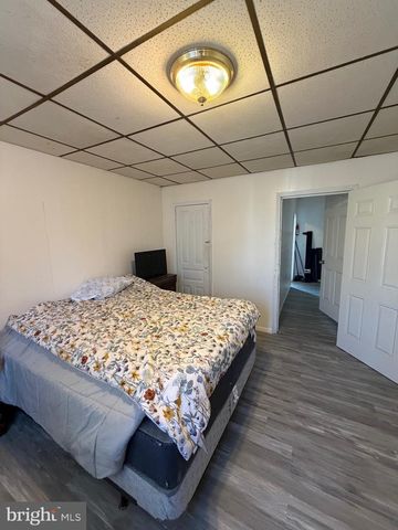 2018 KUTZTOWN RD, Reading, PA 19605