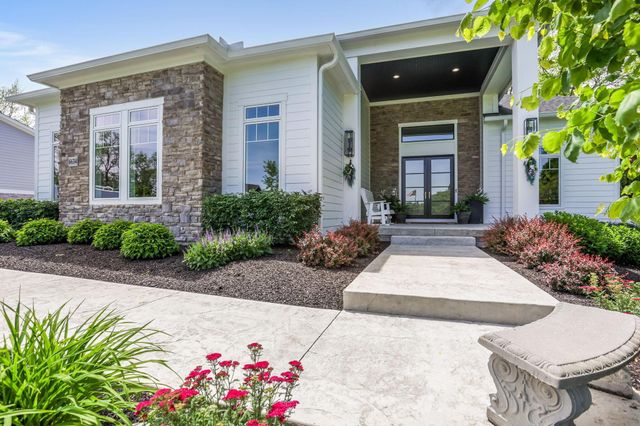 6634 Scioto Bluff Court, Powell, OH 43065