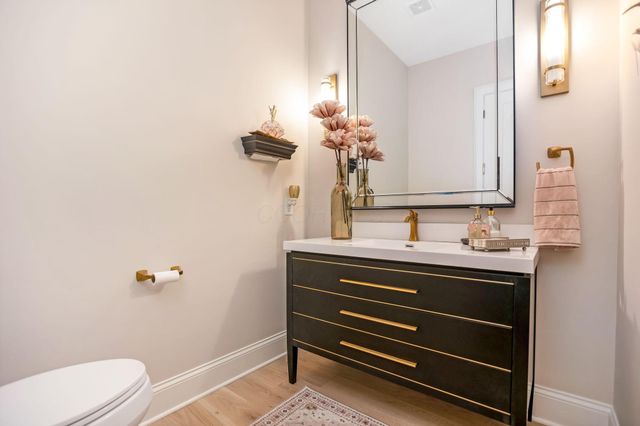 6634 Scioto Bluff Court, Powell, OH 43065