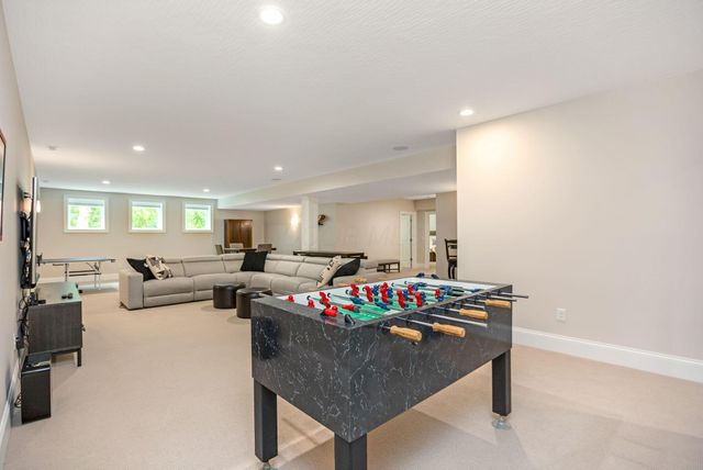 6634 Scioto Bluff Court, Powell, OH 43065