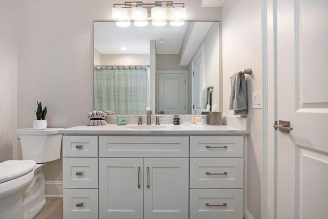 6634 Scioto Bluff Court, Powell, OH 43065