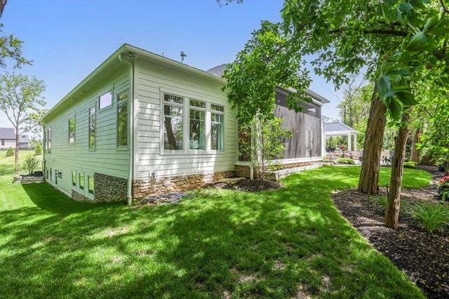 6634 Scioto Bluff Court, Powell, OH 43065