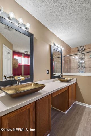 10842 LYDIA ESTATES Drive, Jacksonville, FL 32218