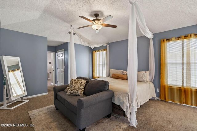 10842 LYDIA ESTATES Drive, Jacksonville, FL 32218