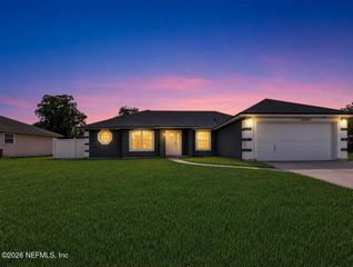 10842 LYDIA ESTATES Drive, Jacksonville, FL 32218