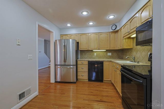 881 Sabino Court, Springfield Twp., OH 45321