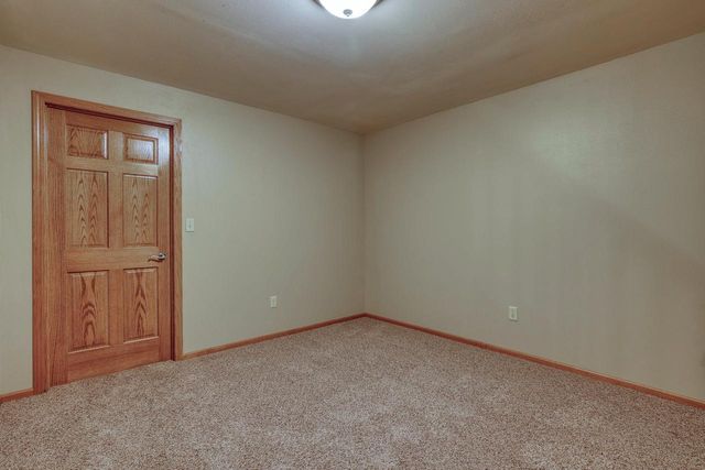 N58W24383 Clover DRIVE, Sussex, WI 53089