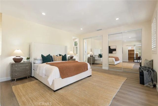 267 Mesa Dr, Costa Mesa, CA 92627