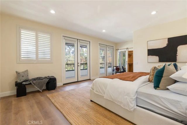 267 Mesa Dr, Costa Mesa, CA 92627