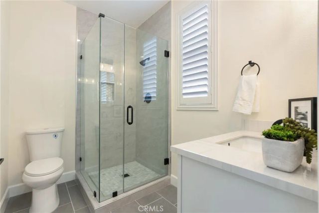 267 Mesa Dr, Costa Mesa, CA 92627