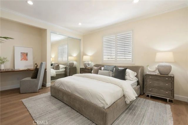 267 Mesa Dr, Costa Mesa, CA 92627