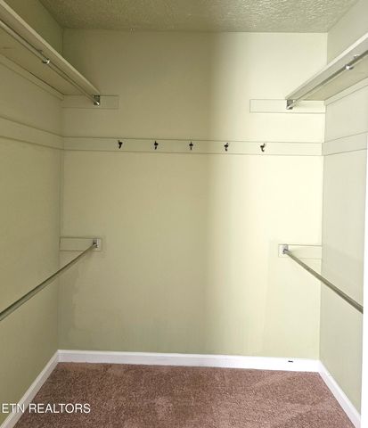 9430 N Ruggles Ferry Pike, Strawberry Plains, TN 37871