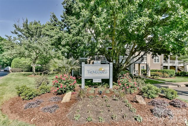 18557 Vineyard Point Lane 47, Cornelius, NC 28031