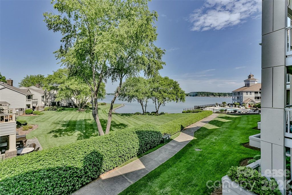 18557 Vineyard Point Lane 47, Cornelius, NC 28031