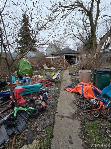 31 Central Avenue, Buffalo, NY 14206