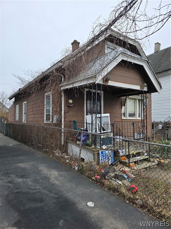 31 Central Avenue, Buffalo, NY 14206