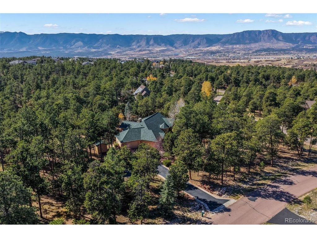 17556 Colonial Park Dr, Monument, CO 80132