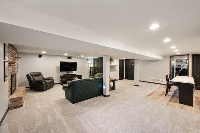 8117 33rd Place N, Crystal, MN 55427