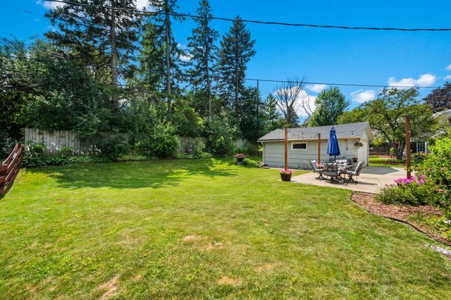 8117 33rd Place N, Crystal, MN 55427