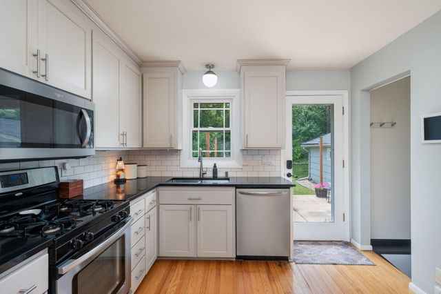 8117 33rd Place N, Crystal, MN 55427