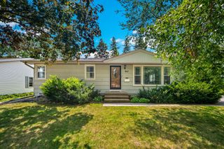 8117 33rd Place N, Crystal, MN 55427