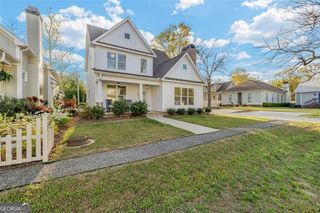 352 Davis Street, Monroe, GA 30655