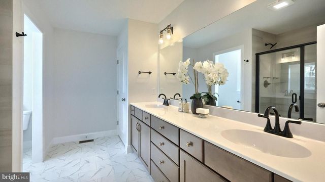 104 DEVONSHIRE TER, Mechanicsburg, PA 17050
